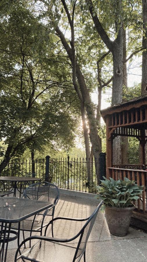 The Ginkgo Tree Bed & Breakfast Mount Pleasant Dış mekan fotoğraf